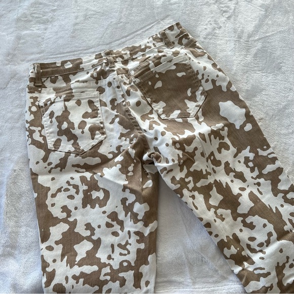 NWT Saints & Hearts Cow Print Flare Jeans in Taupe - Picture 7 of 10